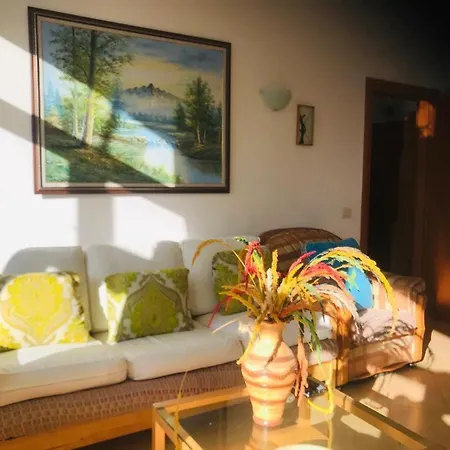 Apartment Moebiliertes